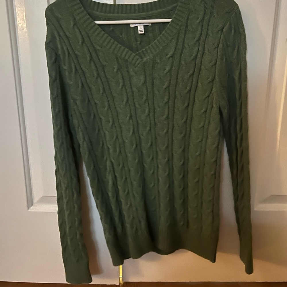 V-neck sweater